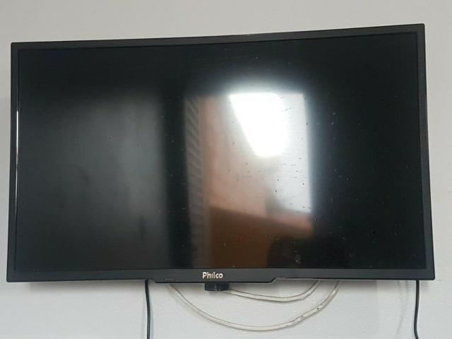 Tv Plico Ph32 Smart Led ótimo estado