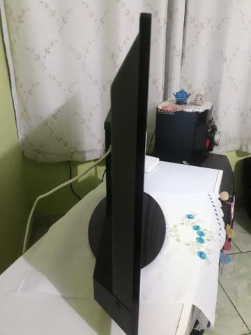 Vendo TV de led 32 polegadas