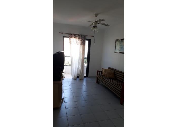 2 dormitórios, ótima localização, Oportunidade !