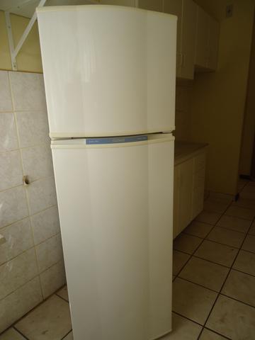 Geladeira Consul Duplex 300L Frost Free