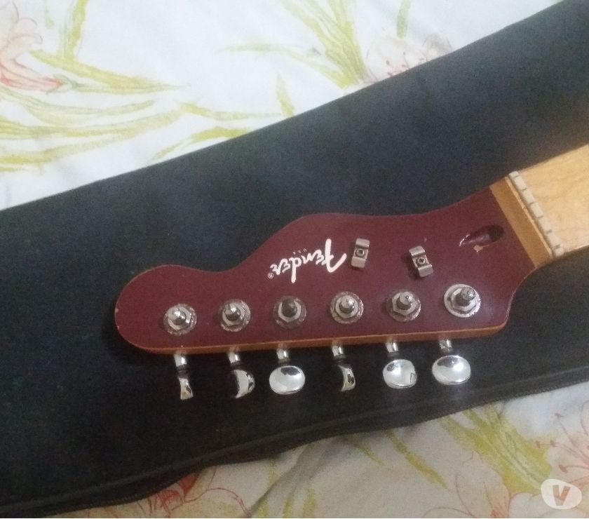 Guitarra Fender Ash Lite - Coreana