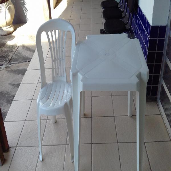 Jogos de Mesa branca marca Moderna