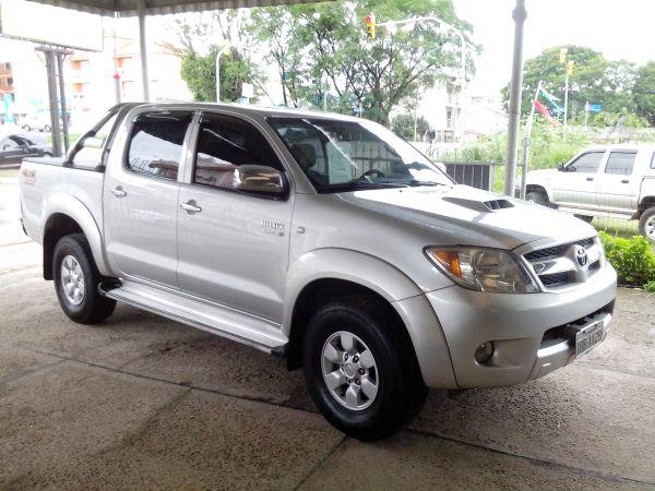 TOYOTA Hilux CD SRV 3.0 D4-D 4×4