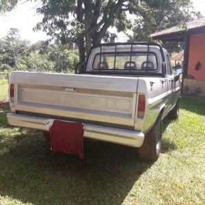 VENDO CAMIONETA F-1000