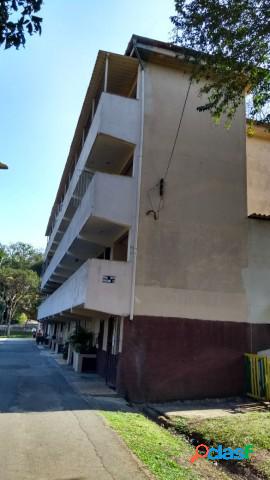 Apartamento - Aluguel - Santo André - SP - Vila Guiomar