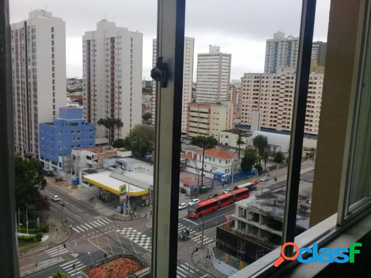 Apartamento com 1 dormitório na Sete de Setembro no