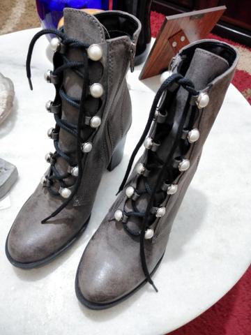 Bota TANARA numero 38 ?