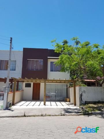Casa - Aluguel Anual - garopaba - SC - Centro