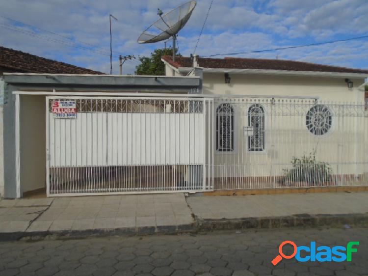 Casa - Aluguel - Lorena - SP - Olaria