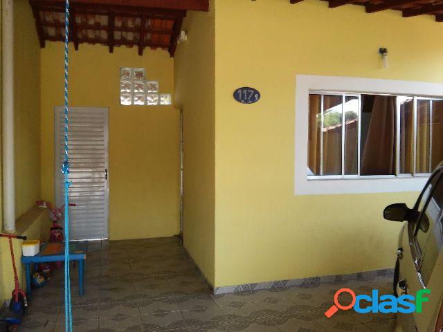Casa Santa Esmeralda 2 dormitórios