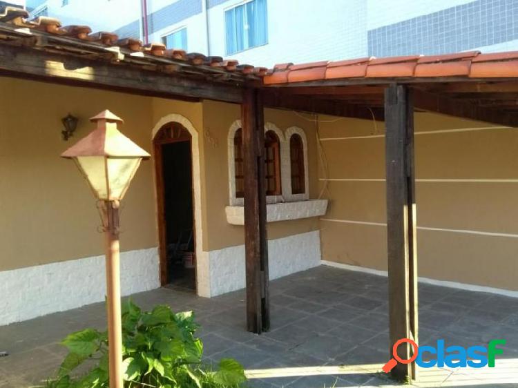 Casa com 2 dorms em Volta Redonda - Jardim Vila Rica -