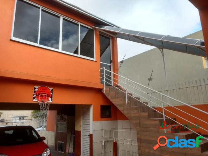Casa com 3 dormitórios na Barros Cassal/Areal