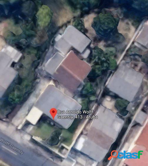 Casa com amplo Terreno próximo ao parque do Atuba