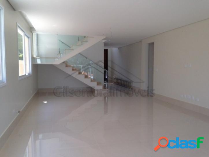 Casa em Alphaville, 4 suítes, nunca habitada