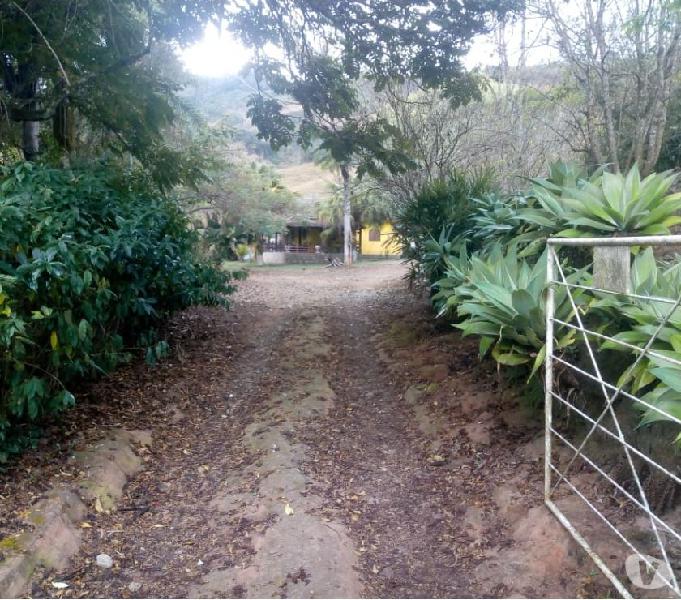 FAZENDA DE 33 HECTARES TODA MONTADA EM CARMO DE MINASMG