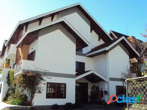Hotel em Vila Capivari