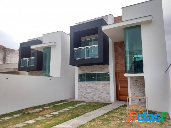 Linda casa duplex com arquitetura moderna