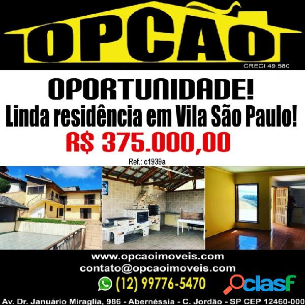 Linda residência em Vila São Paulo!