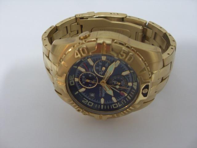 Relógio Festina Dourado !