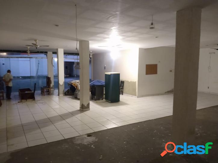 SALÃO COMERCIAL