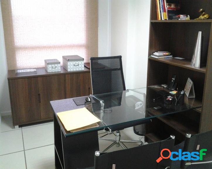 Sala Comercial em Alphaville, mobiliada, excelente