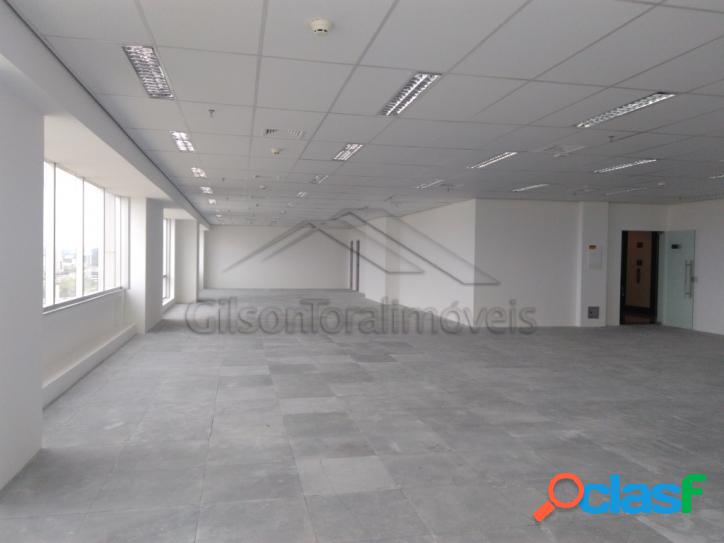 Sala comercial em Alphaville com 240m², excelente