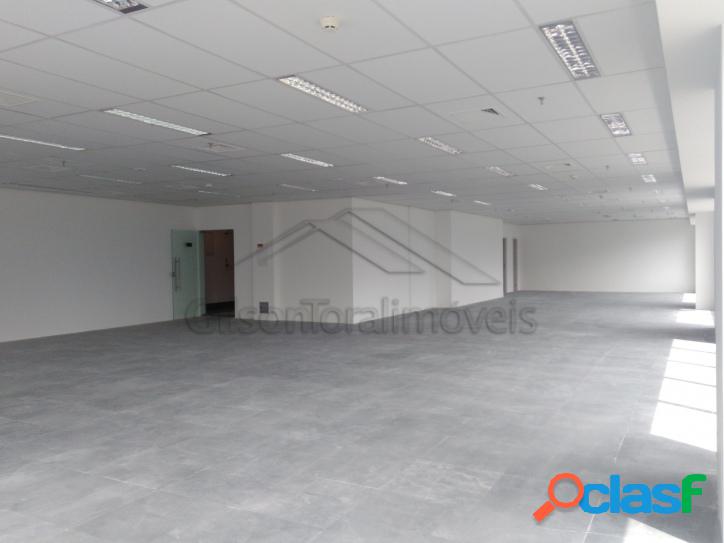 Sala comercial em Alphaville para locação, localização