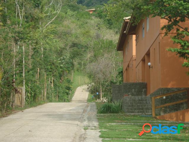 Sobrado - Venda - Ilhabela - SP - Cabarau