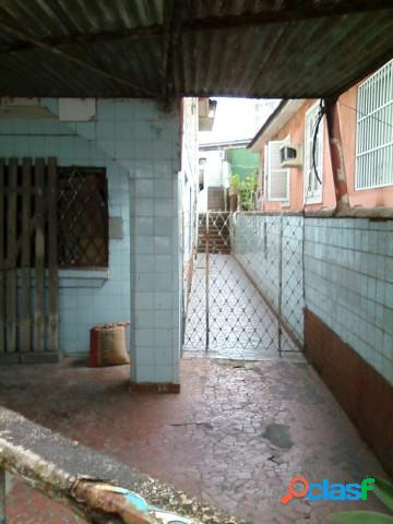 Sobrado - Venda - Santos - SP - Embare