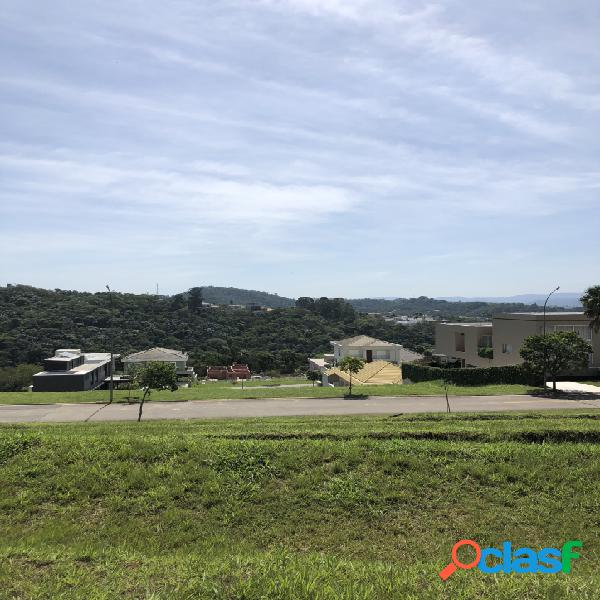 Terreno em condominio Fechado a venda em Alphaville