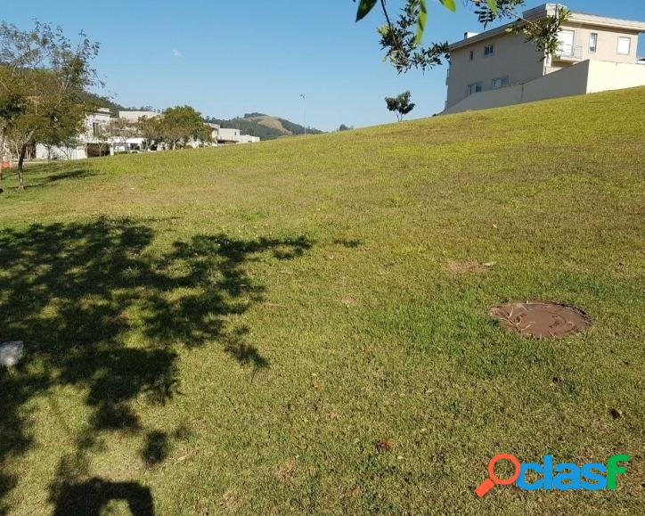 Terrenos em condomínio fechado Tamboré