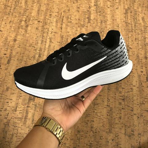 Tênis Nike Esportivo  (IMPERDÍVEL) Whatsapp -