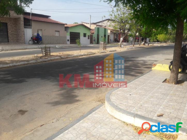 Vende-se Casa no Bairro Santo Antônio