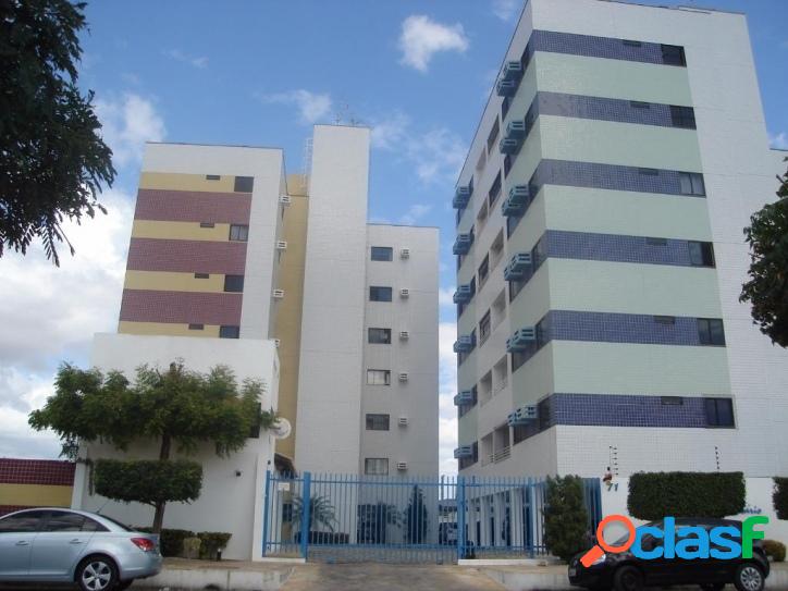 Vende-se apartamento no Residencial Maria Emília do