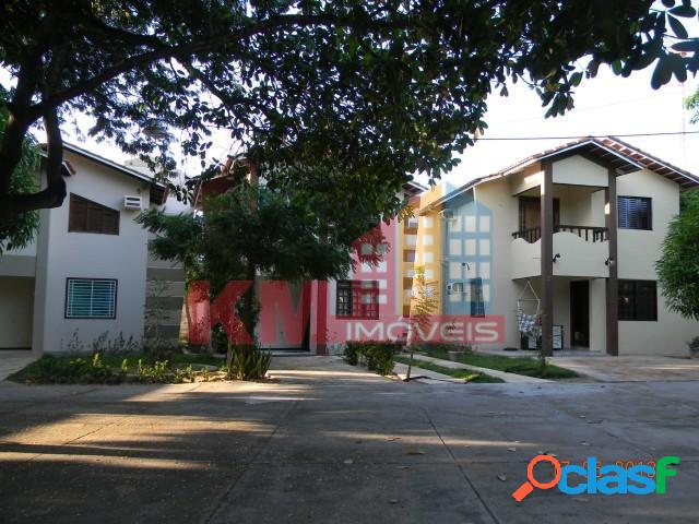 Vende-se casa duplex próximo à FACENE