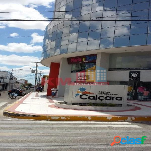 Vende-se excelente Sala comercial no Centro Empresarial