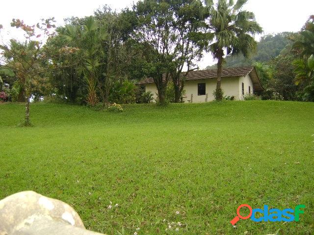 Vende-se sítio em Guaramirim