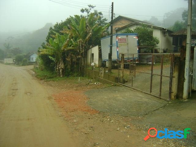 Vende-se terreno em Jaraguá do Sul SC com duas casas