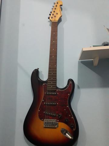 Guitarra Nova