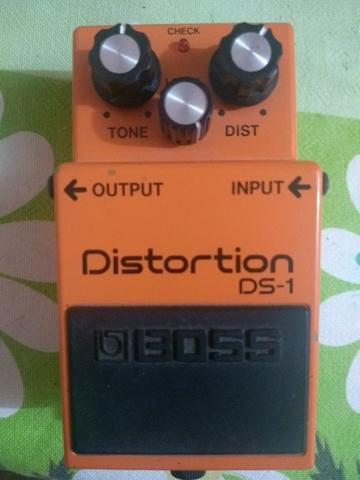 Pedal Boss DS1