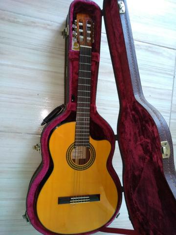 Vendo violão Takamine EG 522C com pré CT4bII com case