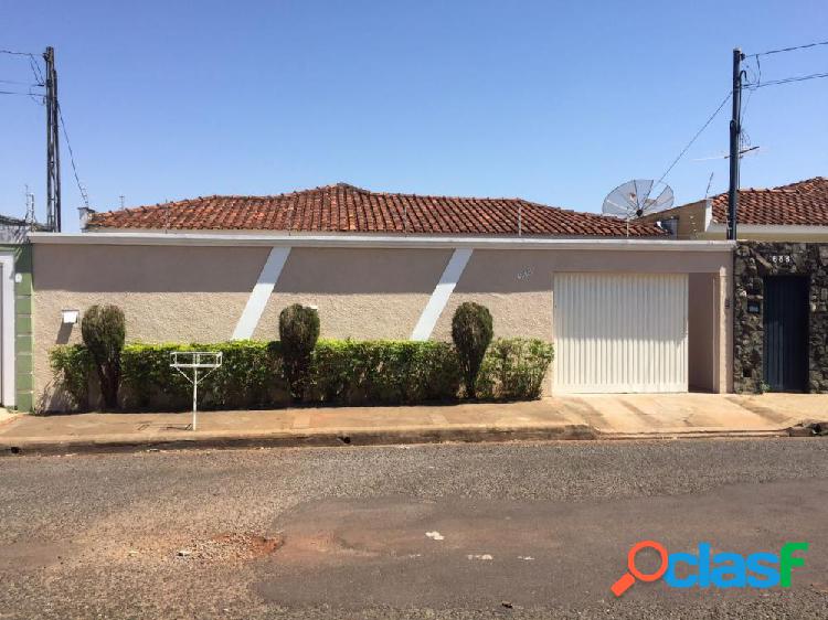 CASA A VENDA BAIRRO PRESIDENTE - Casa a Venda no bairro