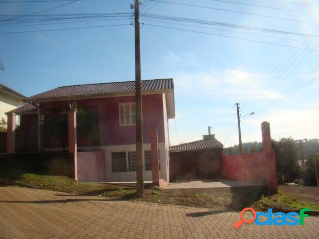 Casa 03 Dormitórios - Casa a Venda no bairro Campestre -