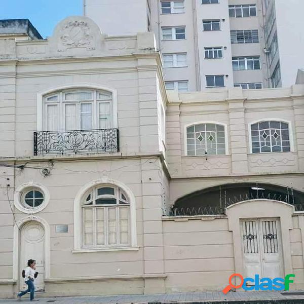 Casa comercial - Casa a Venda no bairro Centro - Pelotas, RS