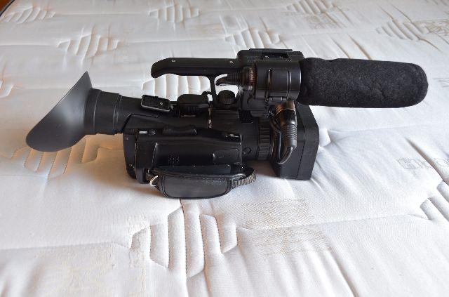 Filmadora Profissional Sony Hxr-nx70u