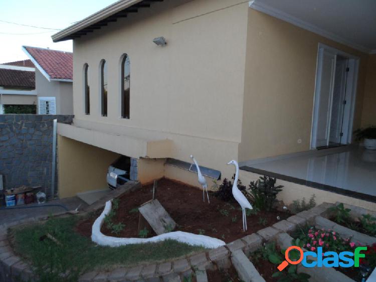 LINDA CASA BAIRRO SUMARÉ - Casa a Venda no bairro Jardim