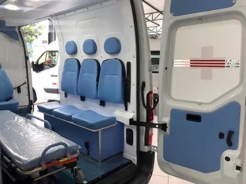 Renault Master Ambulancia Uti L2h2 2019