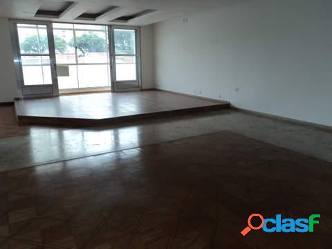 Apartamento Alto Padrão a Venda no bairro Santa Cecília -