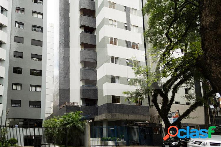 Batel Residence - Apartamento a Venda no bairro Água Verde