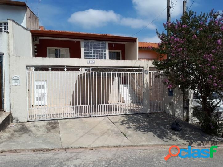 CASA - WANEL IV - 02 DORMITORIOS